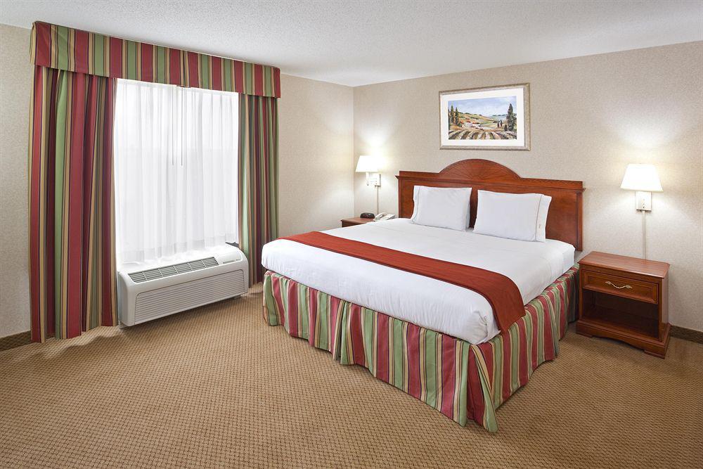Holiday Inn Express Hotel & Suites Bowling Green By Ihg Экстерьер фото