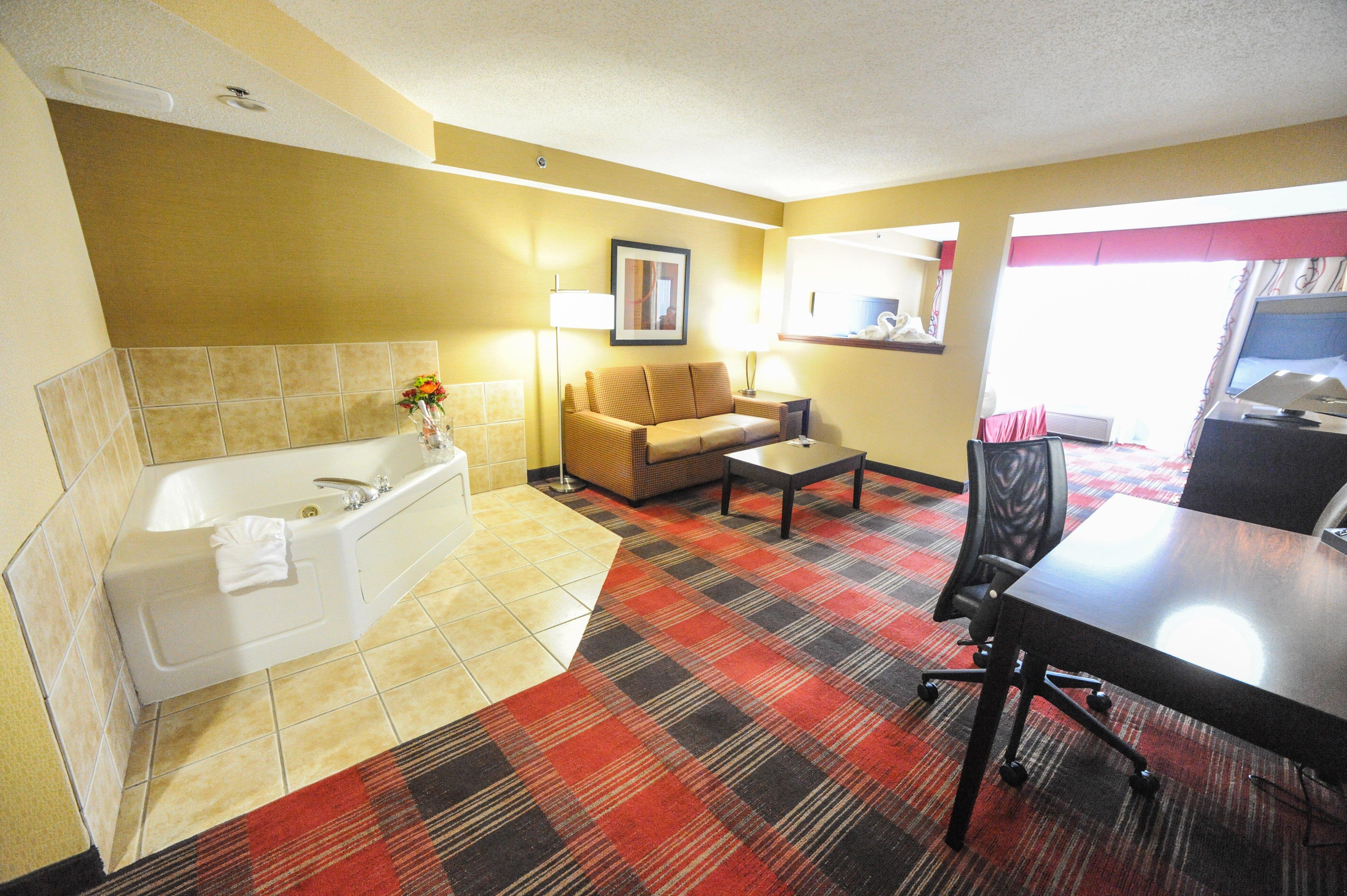 Holiday Inn Express Hotel & Suites Bowling Green By Ihg Экстерьер фото