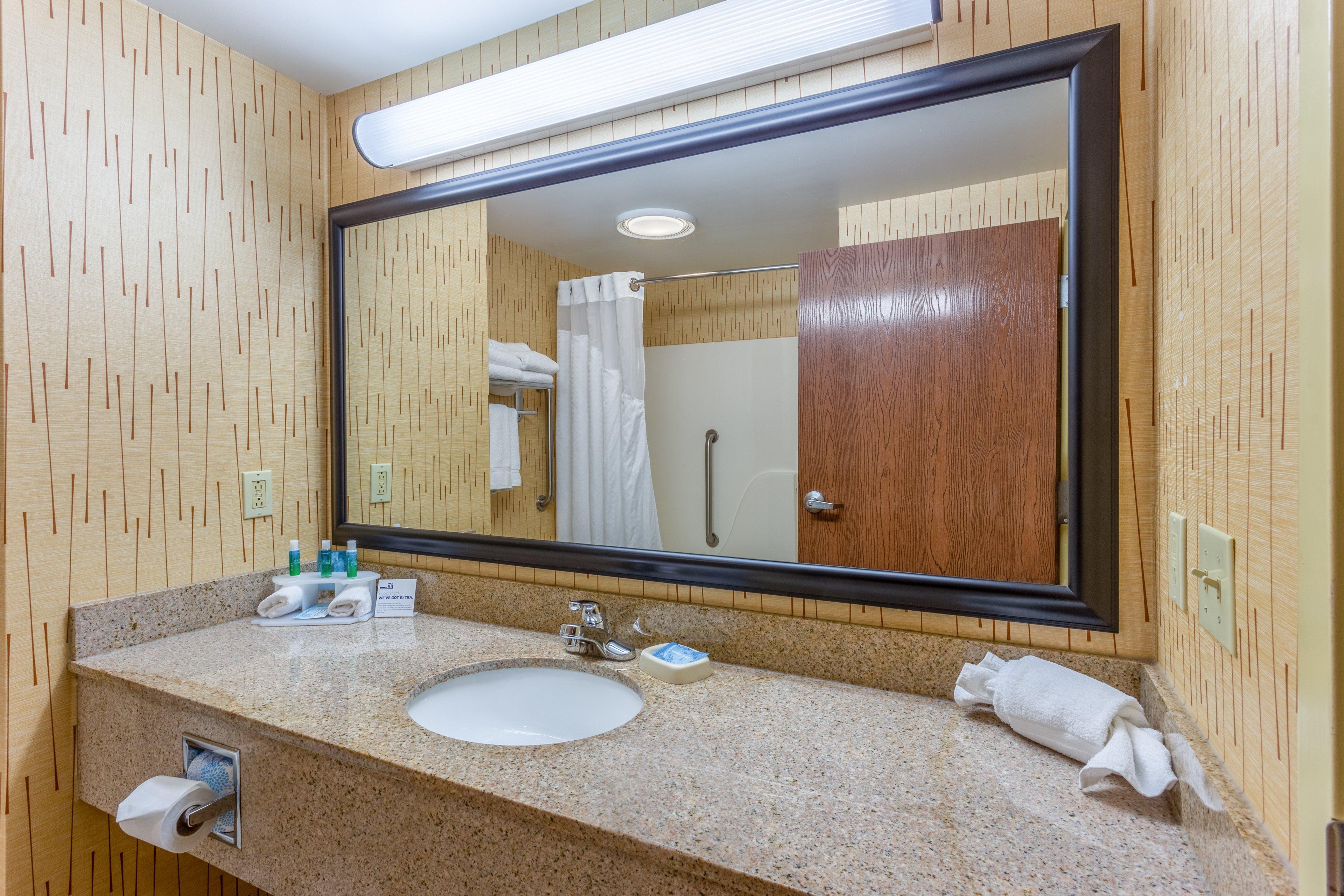 Holiday Inn Express Hotel & Suites Bowling Green By Ihg Экстерьер фото
