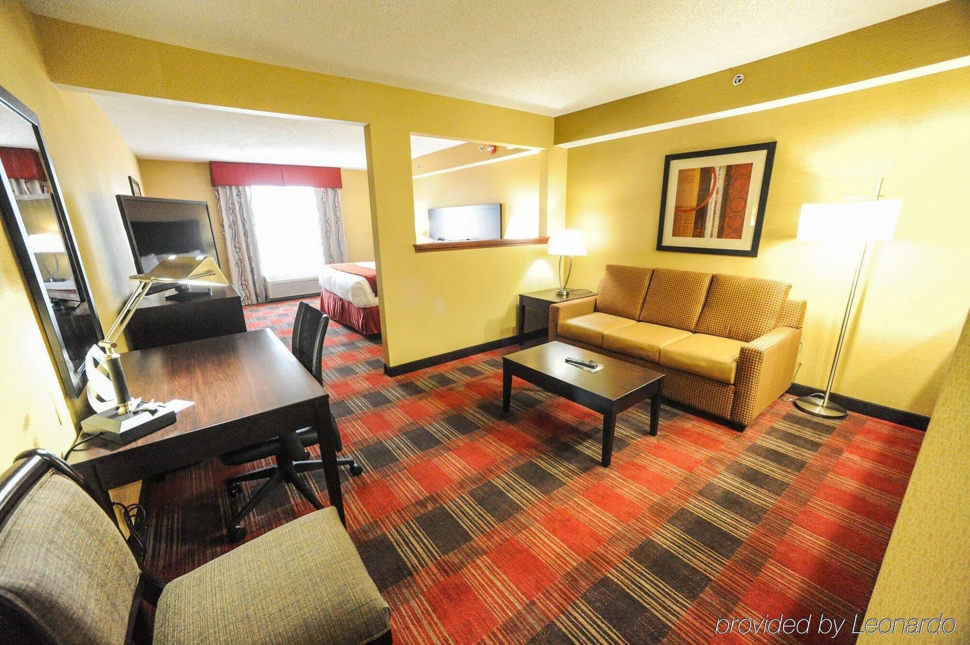 Holiday Inn Express Hotel & Suites Bowling Green By Ihg Экстерьер фото